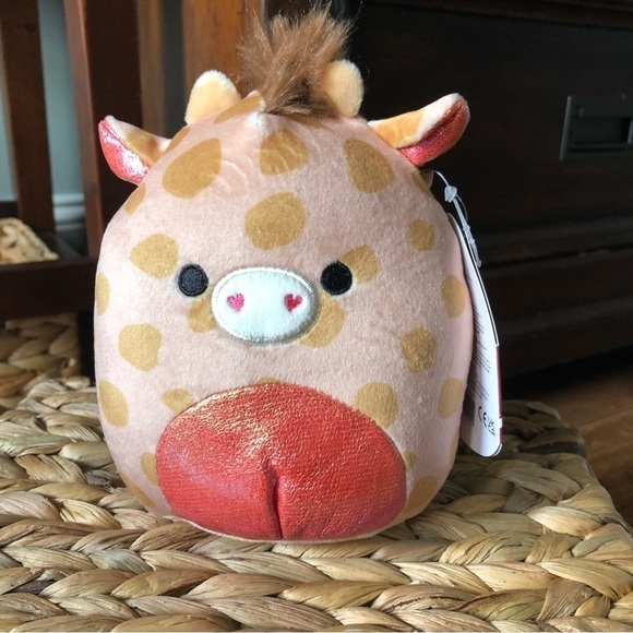 Squishmallows Zuni the Giraffe, first to print, Valentine’s Day, 5” - Picture 1 of 7